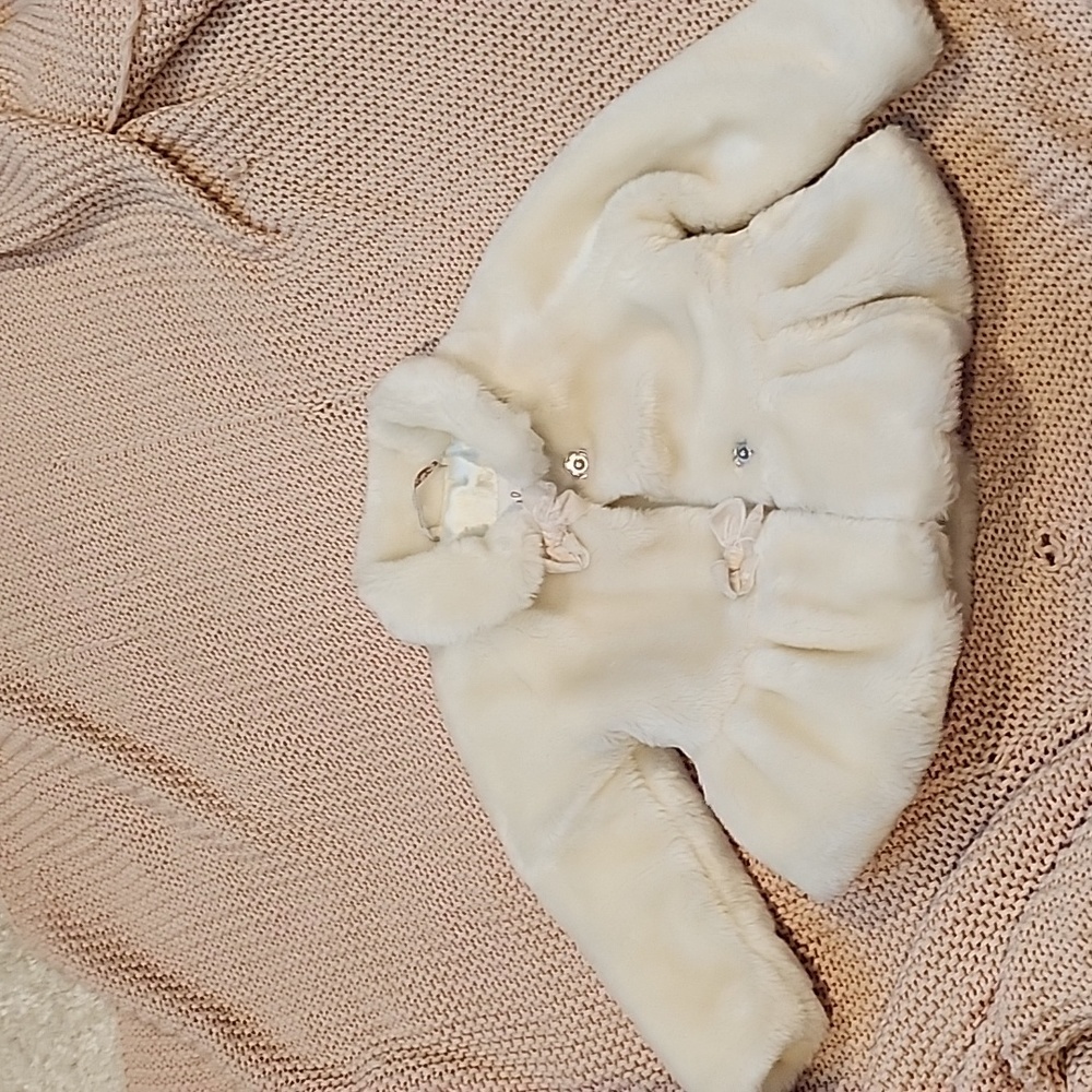 Weatherproof baby Faux Fur coat 18M kt3